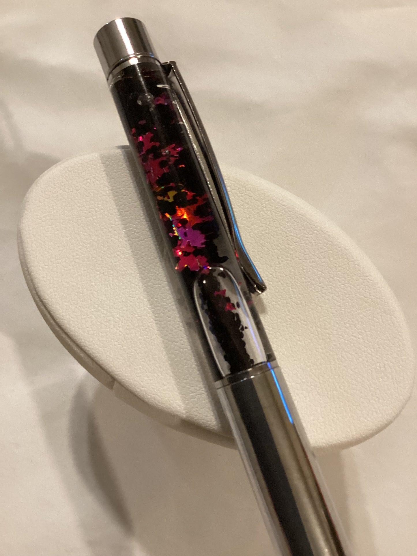 Handmade New & Unique Black Glitter & Metallic Red Weed Leaf Float Pen