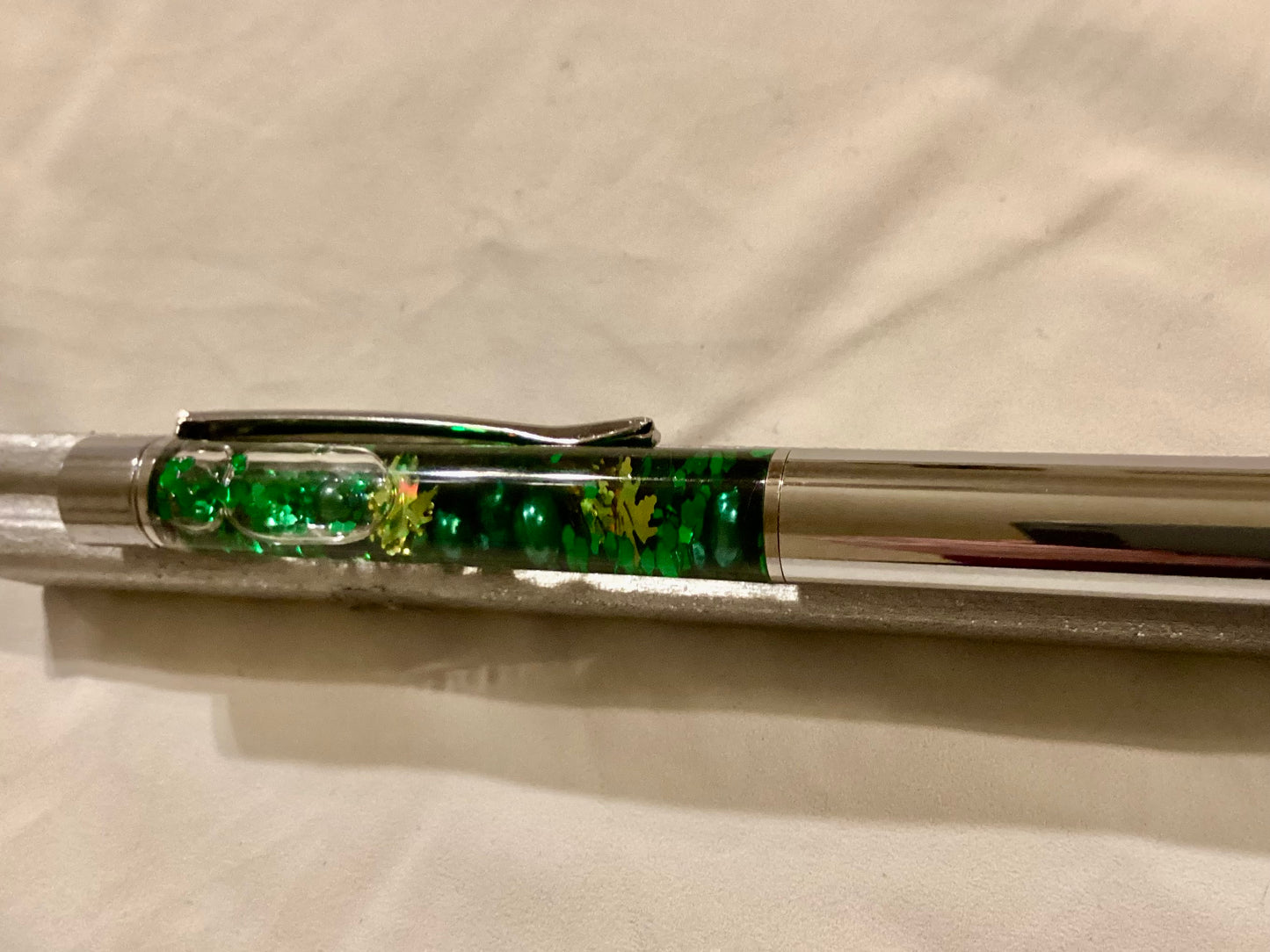 Handmade New & Unique Green Glitter & Metallic Gold Weed Leaf Float Pen