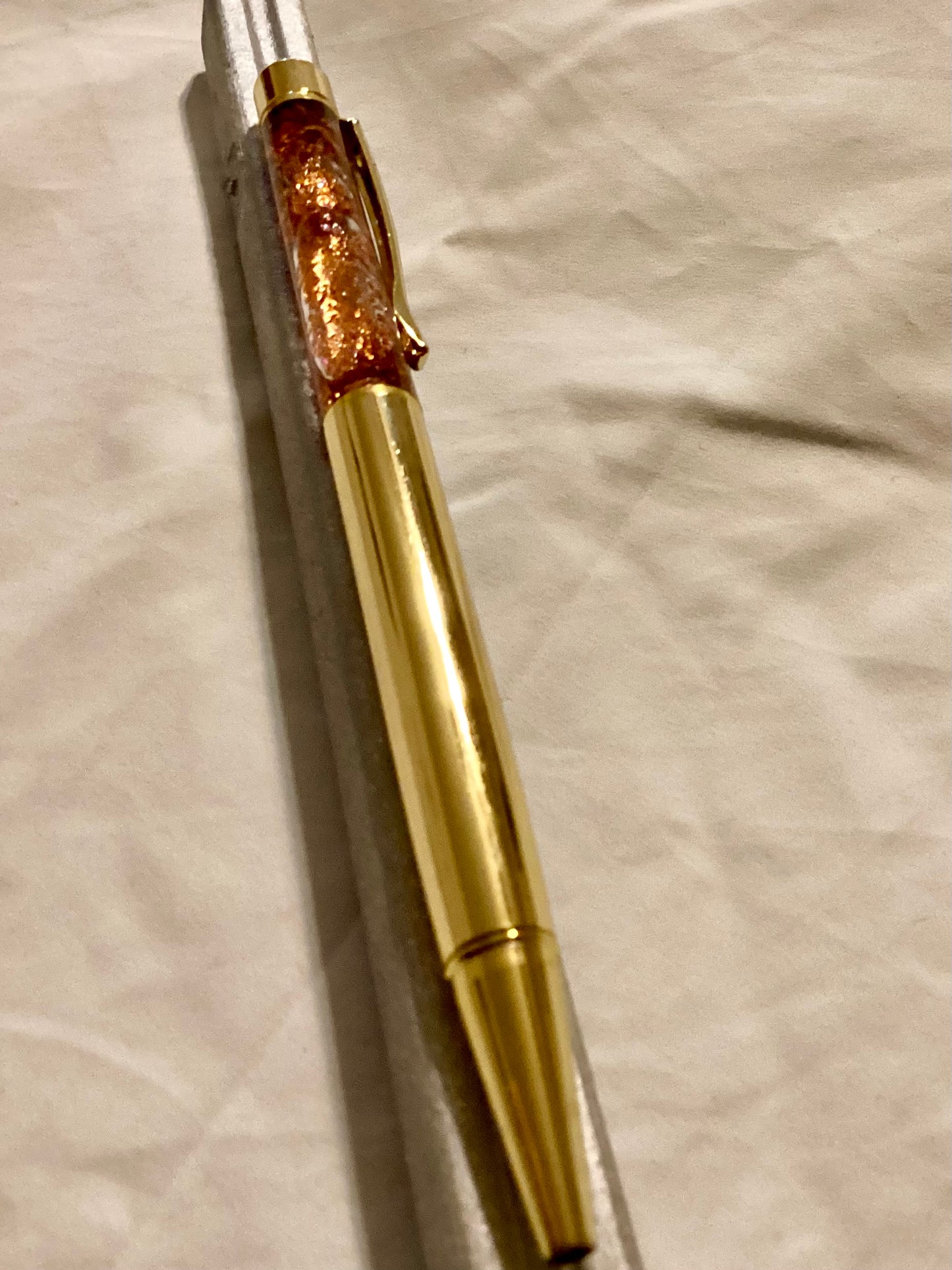 Handmade New Gorgeous Copper Glitter Float Pen w/dried Floating Floral