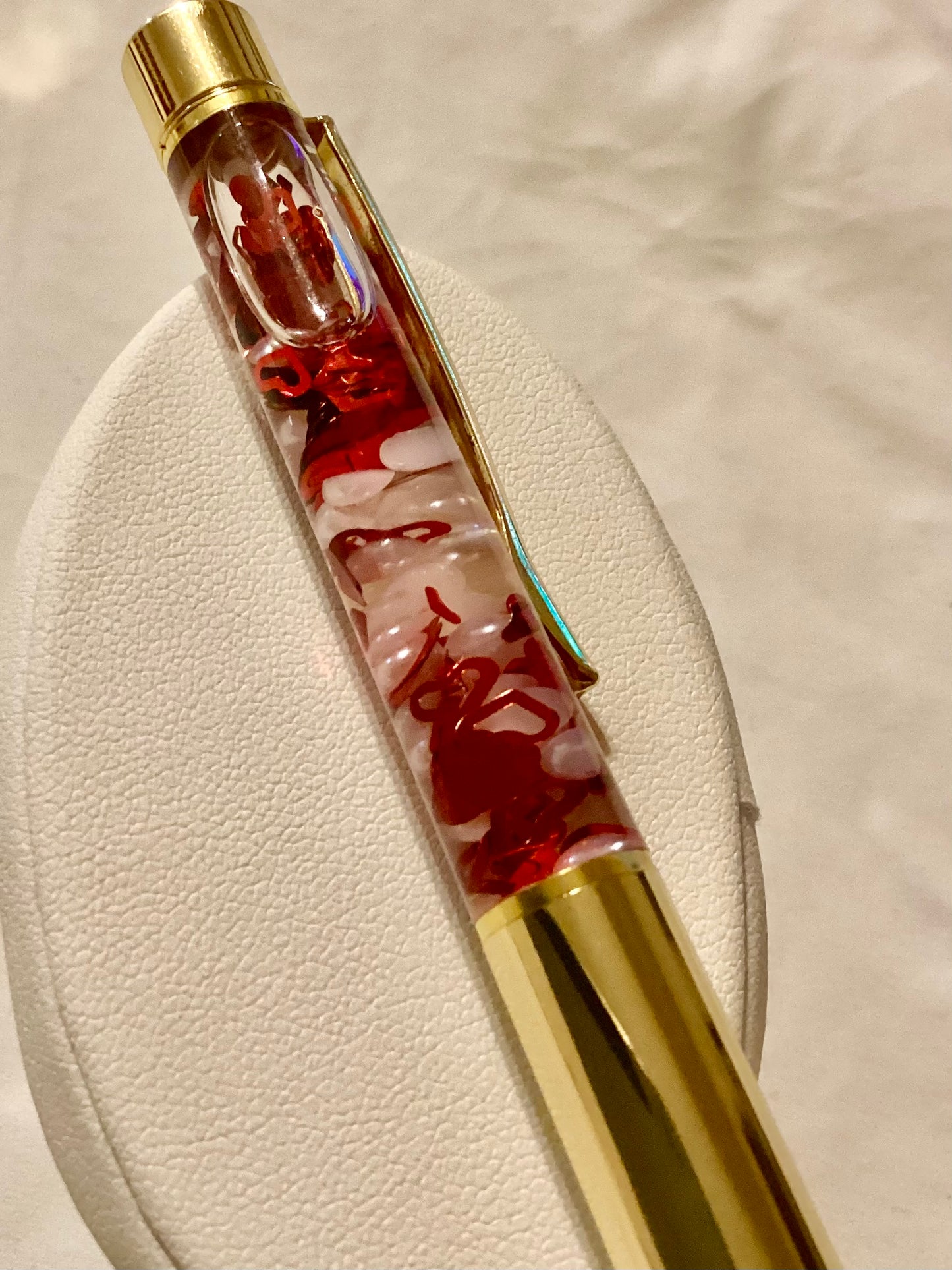 Handmade New Red Hearts & White Pearls Gold Float Pen